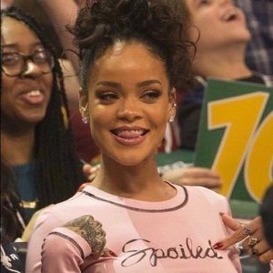 Meet your Posher, Nisha